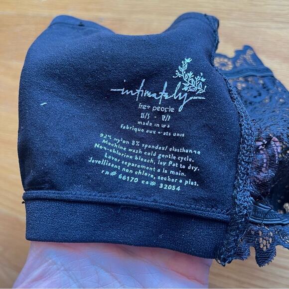 NWOT Intimately Free People Black Lace Sheer Bandeau Bra Reversible XS Small - Picture 5 of 5